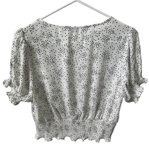 Women’s Cropped Short Sleeve Blouse V-Neck Polka Dot Button Front Size S - Picture 2 of 7